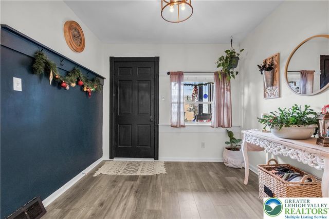 2031 Wayne Street, Bethlehem Twp, PA 18020