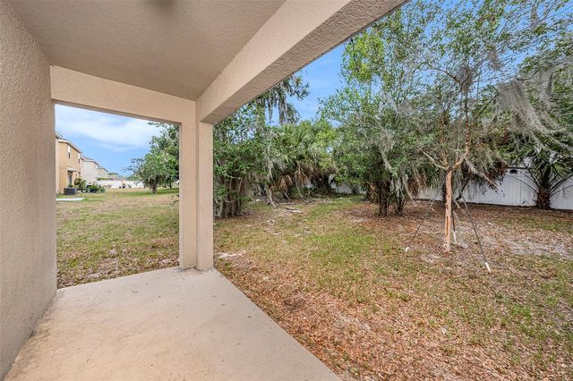 10212 HAWK STORM AVENUE, Tampa, FL 33610