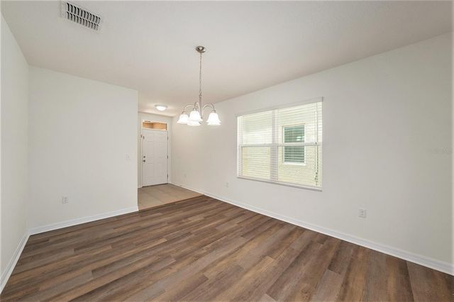 10212 HAWK STORM AVENUE, Tampa, FL 33610