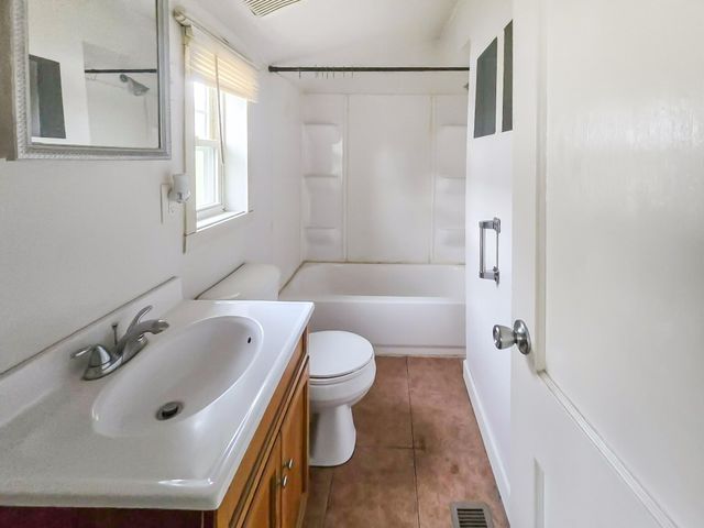 310 Maple Street, Cabool, MO 65689