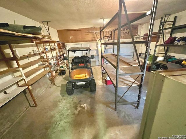 433 Fort Clark Rd, Brackettville, TX 78832