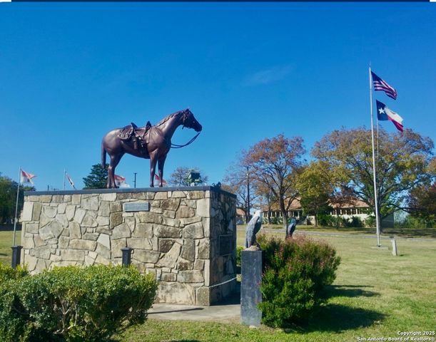 433 Fort Clark Rd, Brackettville, TX 78832