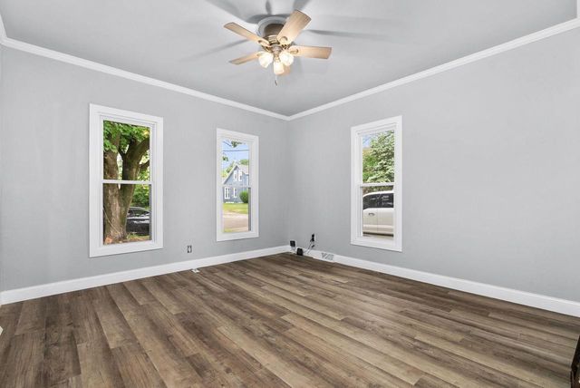 122 S 1st Street, Evansville, WI 53536