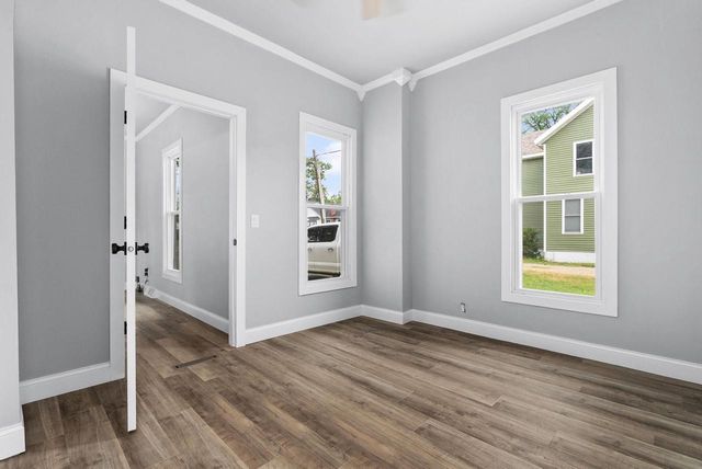 122 S 1st Street, Evansville, WI 53536