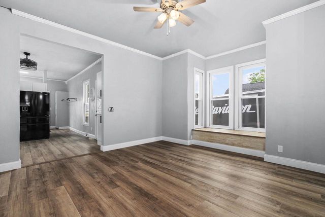 122 S 1st Street, Evansville, WI 53536
