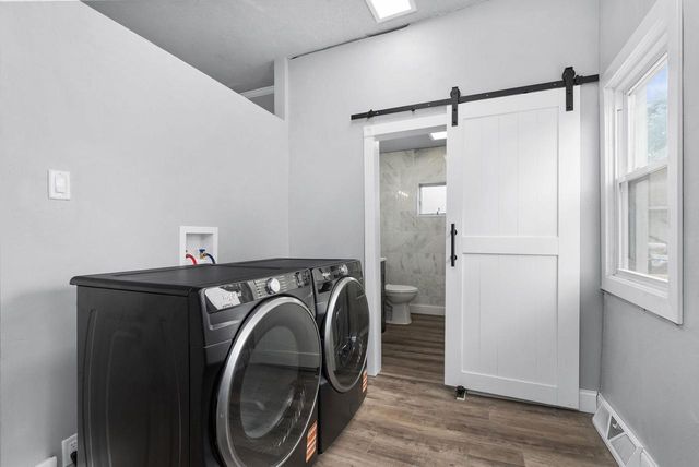 122 S 1st Street, Evansville, WI 53536