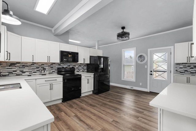 122 S 1st Street, Evansville, WI 53536