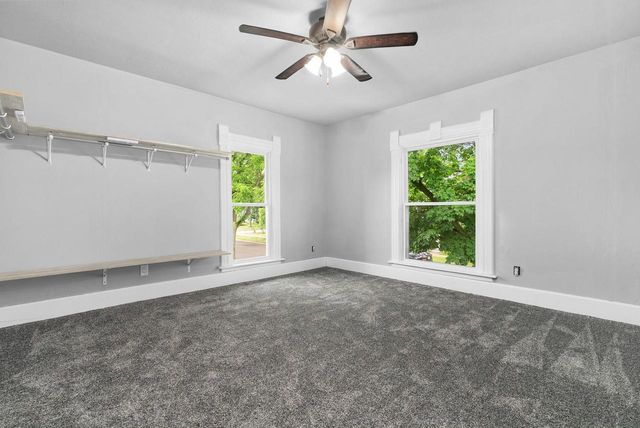 122 S 1st Street, Evansville, WI 53536