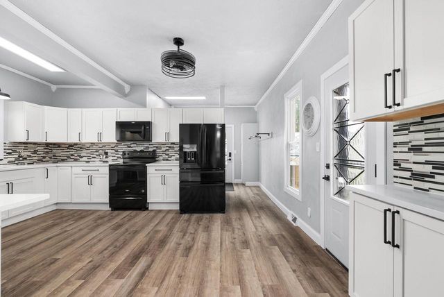 122 S 1st Street, Evansville, WI 53536
