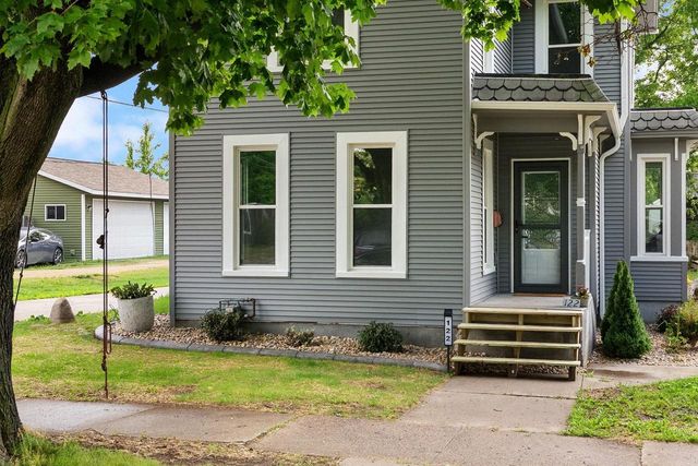 122 S 1st Street, Evansville, WI 53536
