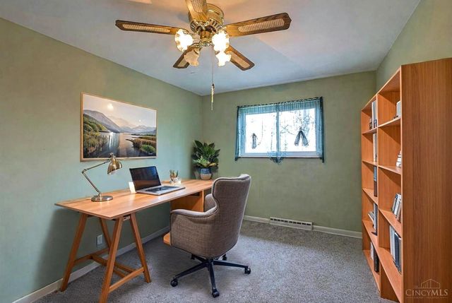 1206 Sycamore Lane, Amelia, OH 45102