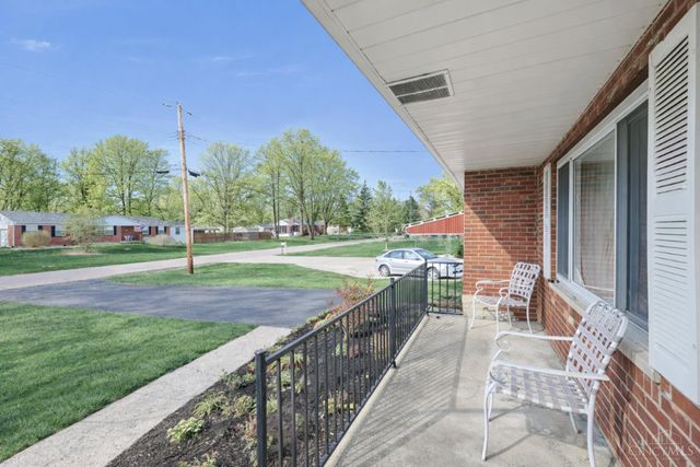 1206 Sycamore Lane, Amelia, OH 45102