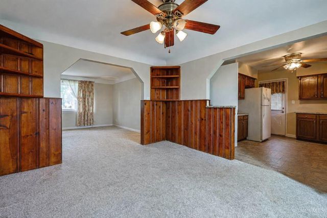 1206 Sycamore Lane, Amelia, OH 45102