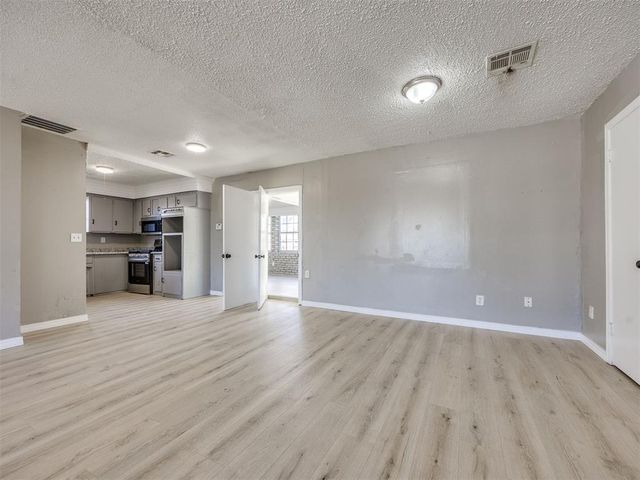 4712 S Blackwelder Avenue, Oklahoma City, OK 73119