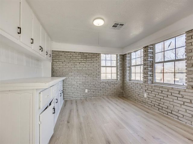 4712 S Blackwelder Avenue, Oklahoma City, OK 73119