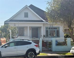 860 W 54th, Los Angeles, CA 90037