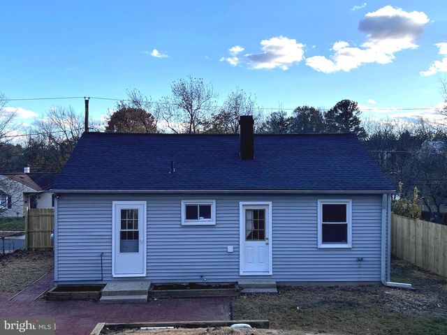 708 CRABB AVE, Rockville, MD 20850