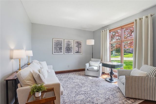 1 Pendle Point, Miamisburg, OH 45342