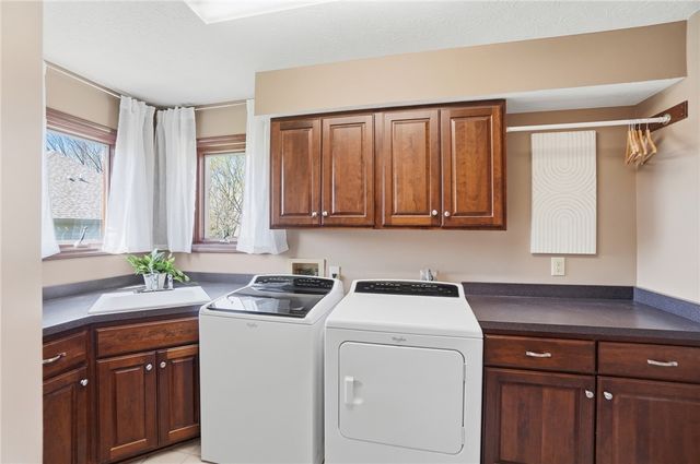 1 Pendle Point, Miamisburg, OH 45342