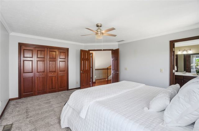 1 Pendle Point, Miamisburg, OH 45342