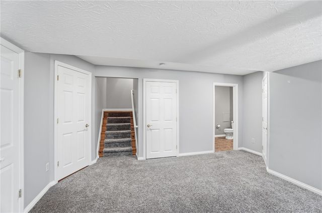 1 Pendle Point, Miamisburg, OH 45342