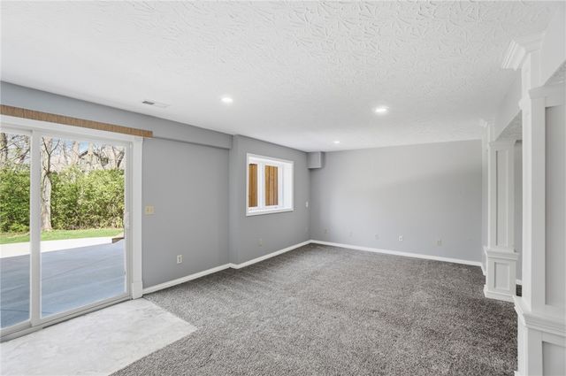 1 Pendle Point, Miamisburg, OH 45342