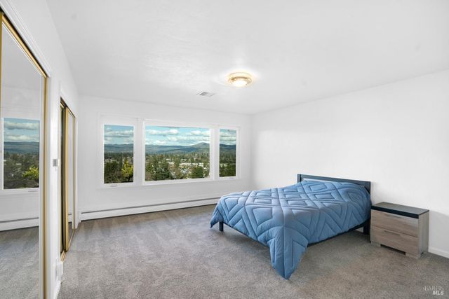 631 Casswall St, Napa, CA 94558