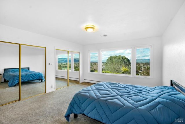 631 Casswall St, Napa, CA 94558