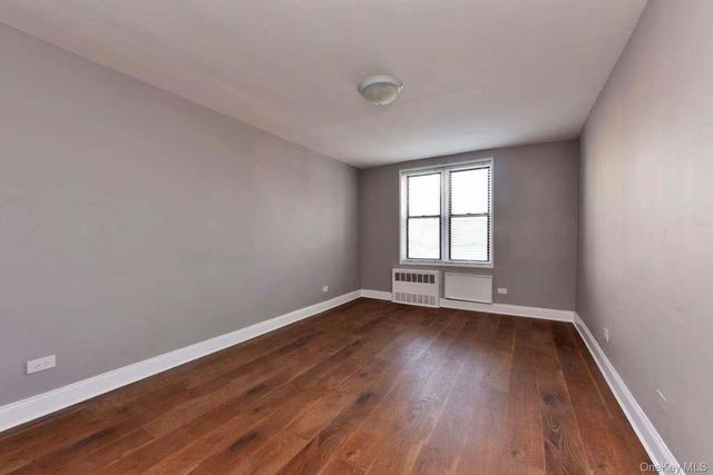 15272 Melbourne Avenue 2G, Flushing, NY 11367