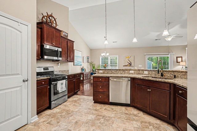 408 Windermere Lake Circle, Conway, SC 29526