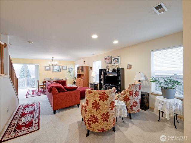 22613 132nd Place SE, Kent, WA 98042