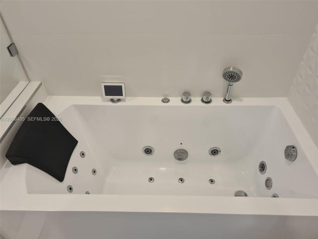 3001 S Ocean Dr 721, Hollywood, FL 33019