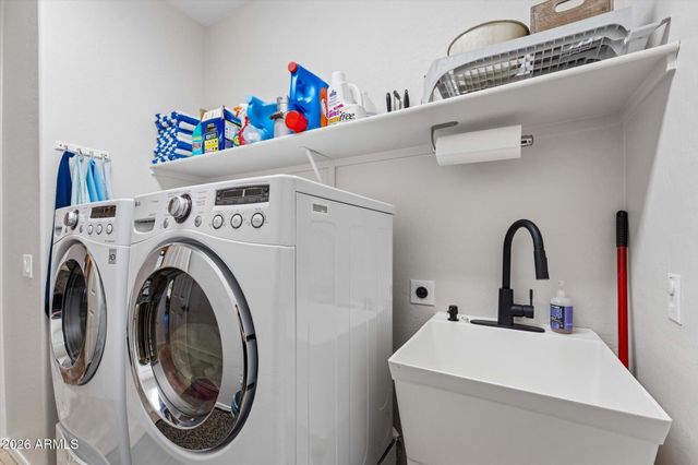 2523 N VIA SERENA Circle, Mesa, AZ 85207