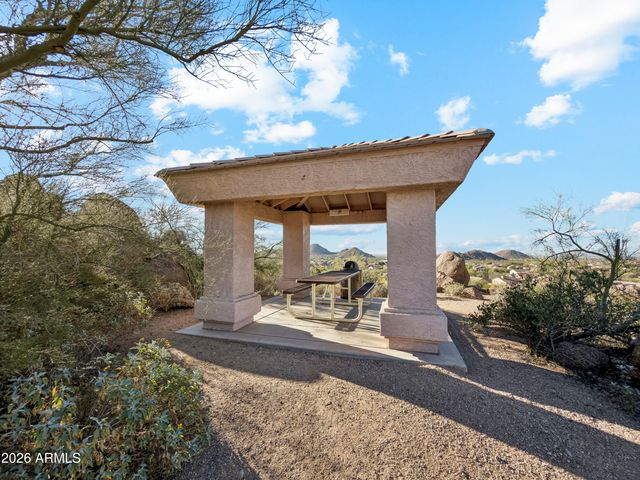 2523 N VIA SERENA Circle, Mesa, AZ 85207