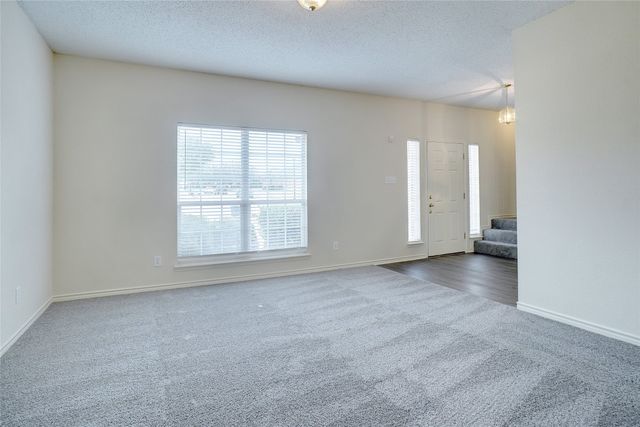 105 N Laurel Springs Drive, Desoto, TX 75115