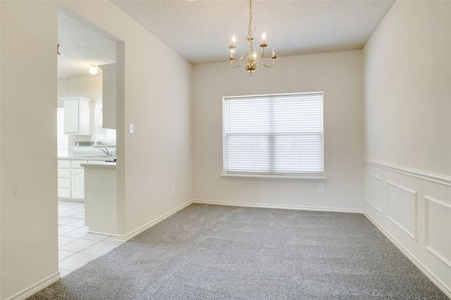 105 N Laurel Springs Drive, Desoto, TX 75115