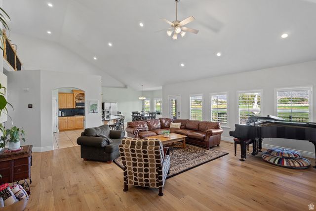 1207 S 2035 W, Lehi, UT 84043