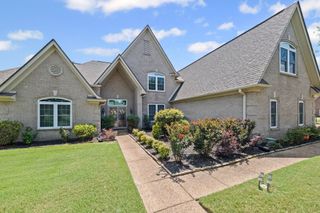 9403 BARKLEY MANOR CV, Collierville, TN 38017