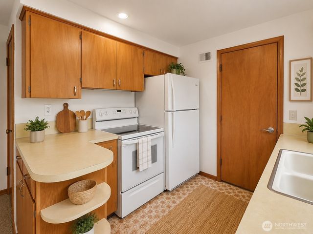 815 10th Street NE, Auburn, WA 98002
