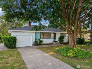 815 10th Street NE, Auburn, WA 98002