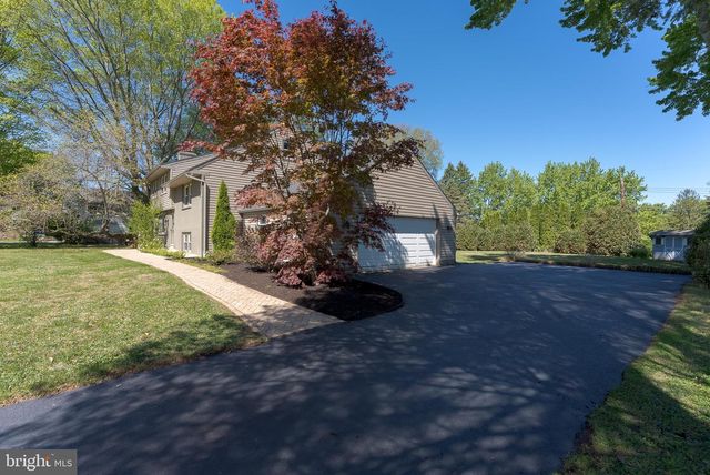 1547 MARLBORO RD, West Chester, PA 19382