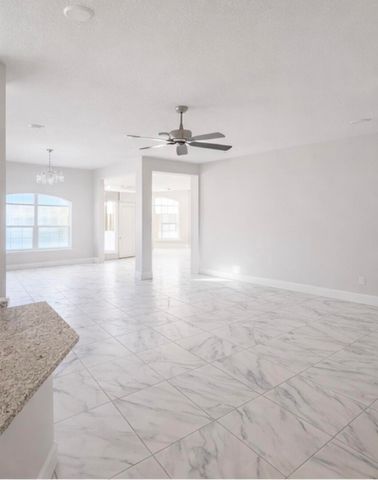 8782 Waterstone Boulevard, Fort Pierce, FL 34951