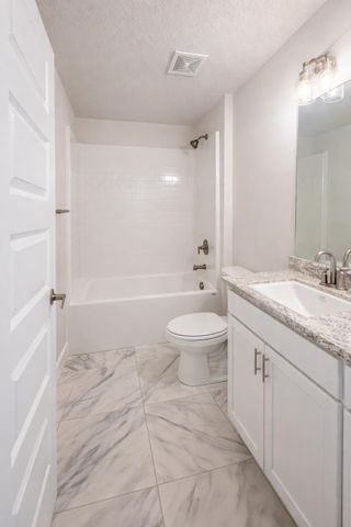 8782 Waterstone Boulevard, Fort Pierce, FL 34951