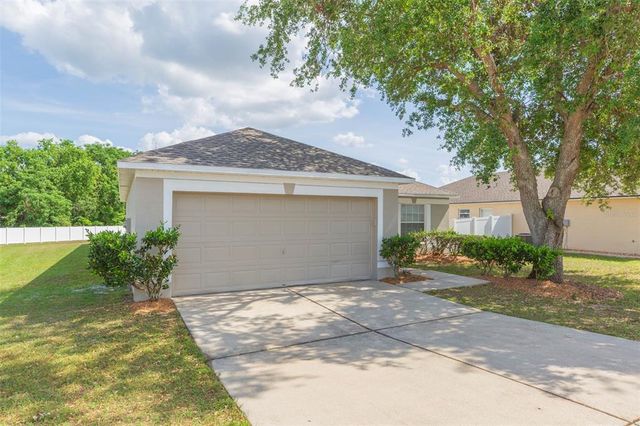 7939 MERCHANTVILLE CIRCLE, Zephyrhills, FL 33540