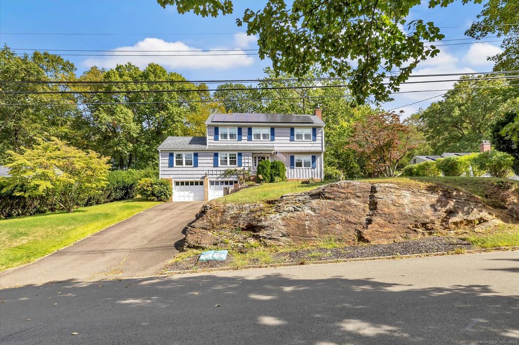 178 Autumn Ridge Road, Fairfield, CT 06825
