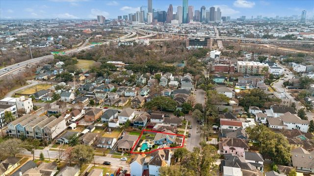 3006 Houston Avenue, Houston, TX 77009
