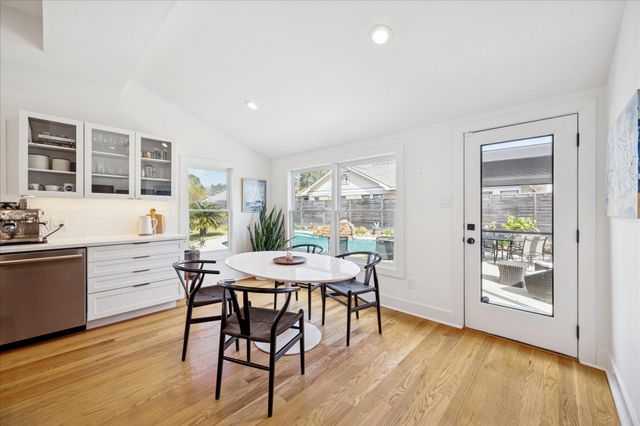 3006 Houston Avenue, Houston, TX 77009