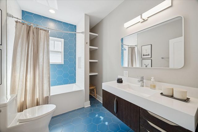 3006 Houston Avenue, Houston, TX 77009