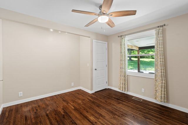 2219 Dearborn Dr, Nashville, TN 37214