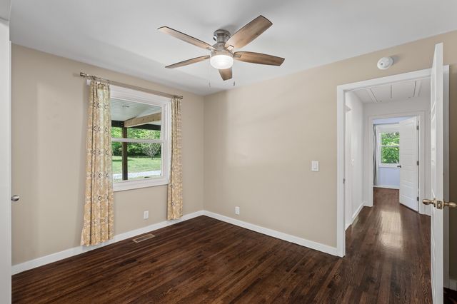 2219 Dearborn Dr, Nashville, TN 37214